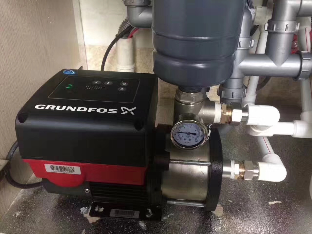 格兰富CMBE变频增压泵